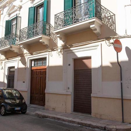 ブリンディジ Dimora Apulia Bed & Breakfast エクステリア 写真
